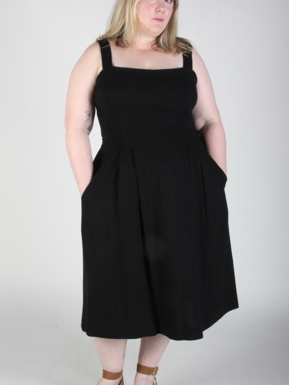 Birds of North America Thornbill Black Midi Dress with Foldover Neck Detail